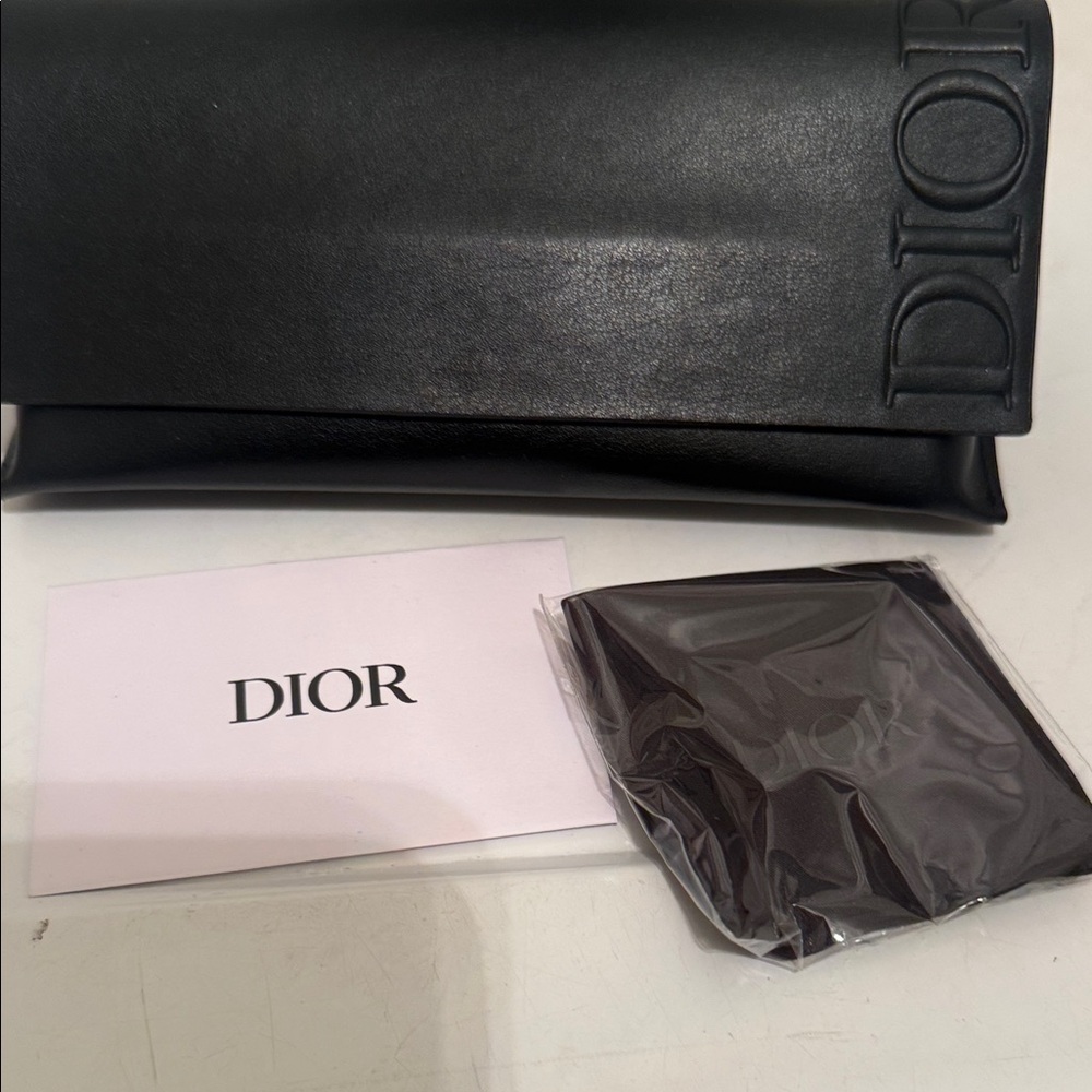 Dior Women’s Rectangular Sunglasses in Burgundy F… - image 5